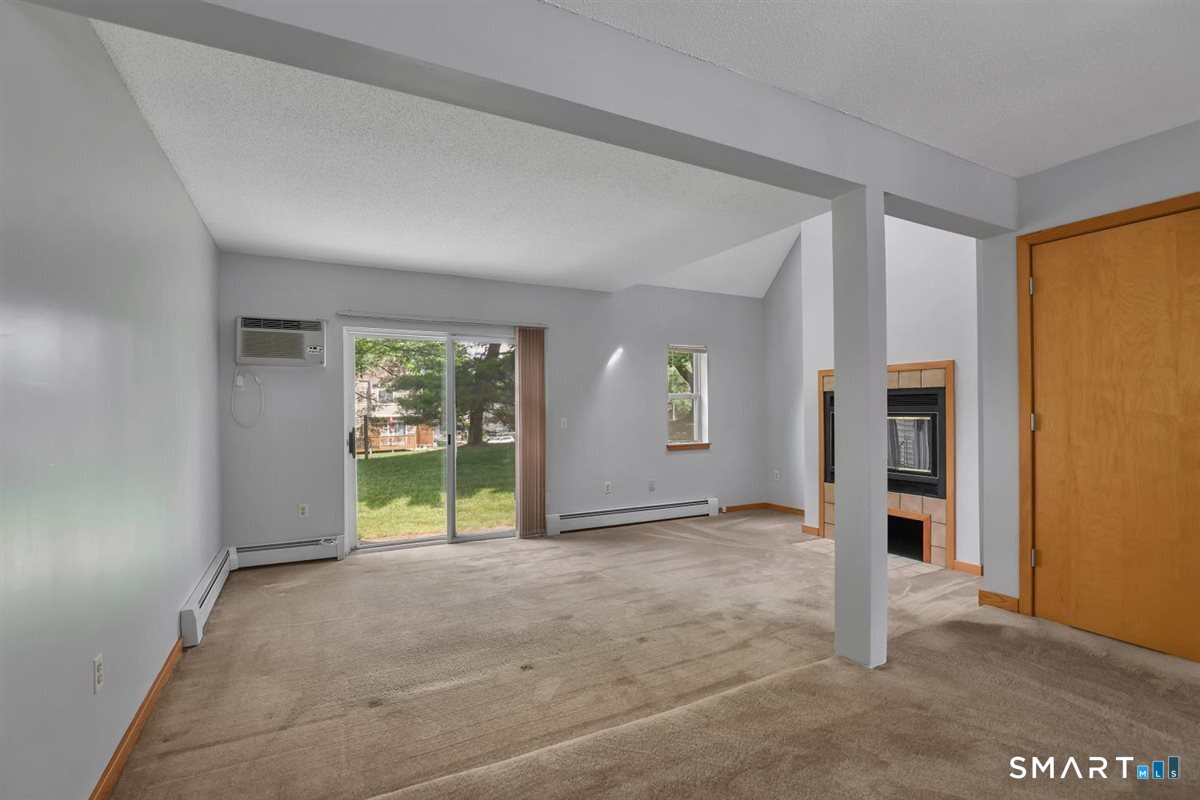 75 Wilson Lane, Unit 2 Vernon, CT 06066 - Photo 8 of 37