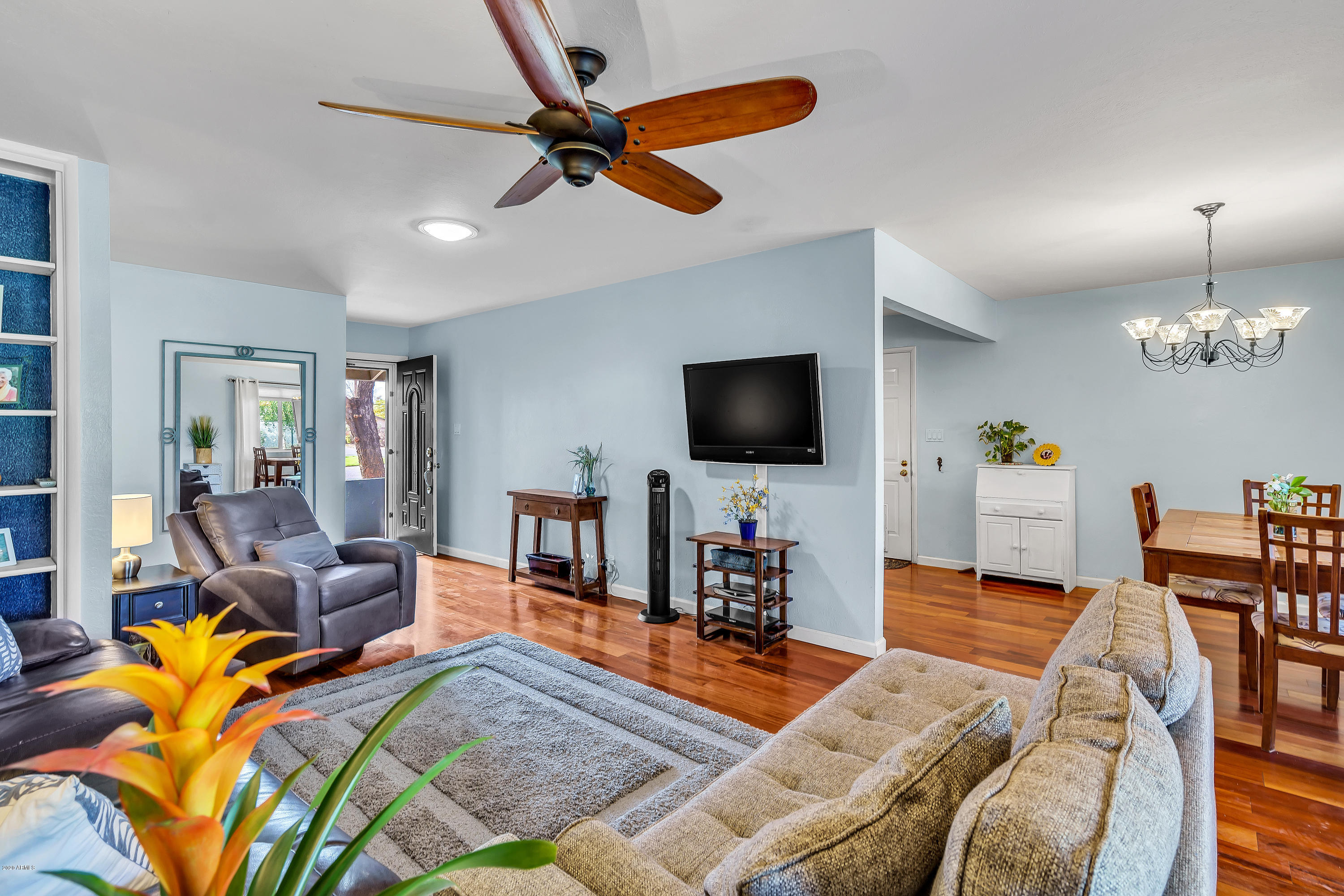 3002 East Cheery Lynn Road Phoenix, AZ 85016 - Photo 8 of 25 008-3002EastCheeryLynnRoad-Phoenix-AZ-85