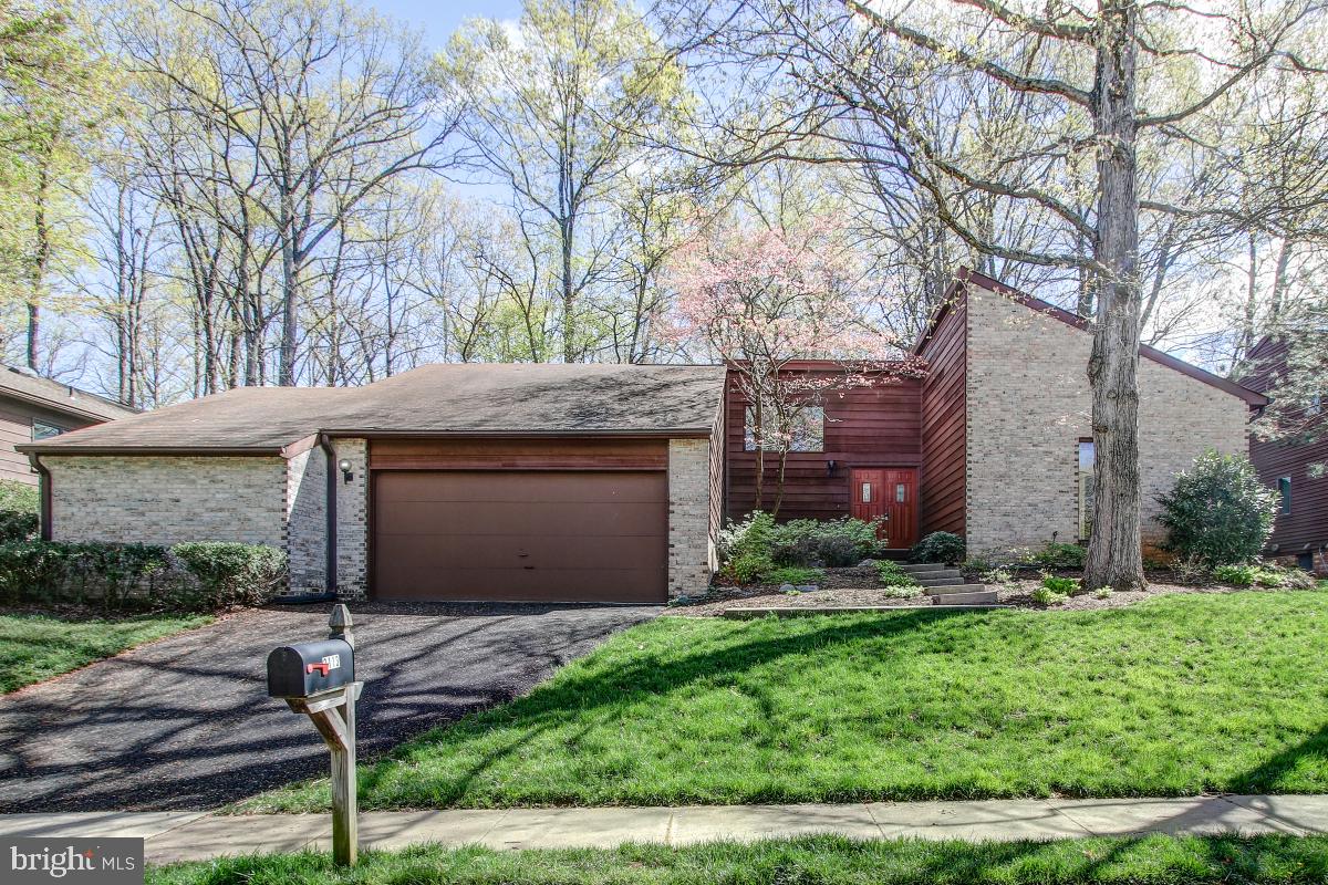 2113 Owls Cove Lane Reston, VA 20191 - Photo 2 of 35