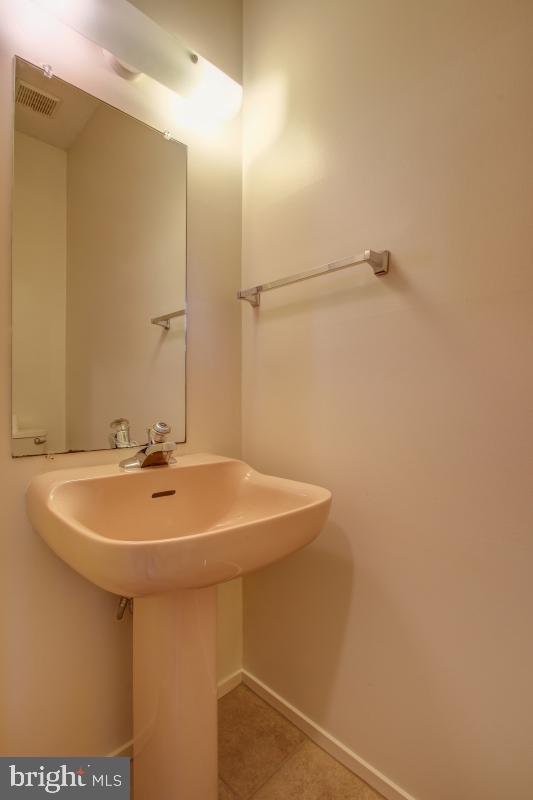 2113 Owls Cove Lane Reston, VA 20191 - Photo 20 of 35