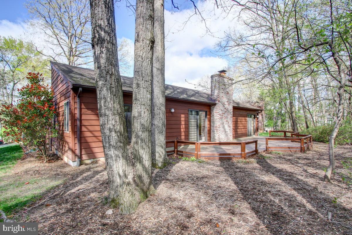 2113 Owls Cove Lane Reston, VA 20191 - Photo 33 of 35