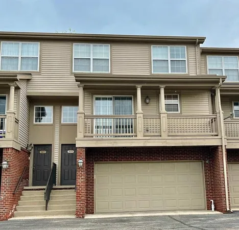 $2,900 | 2835 Barclay Way, Ann Arbor, MI 48105