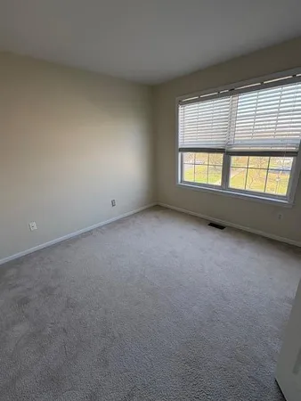 $2,900 | 2835 Barclay Way, Ann Arbor, MI 48105