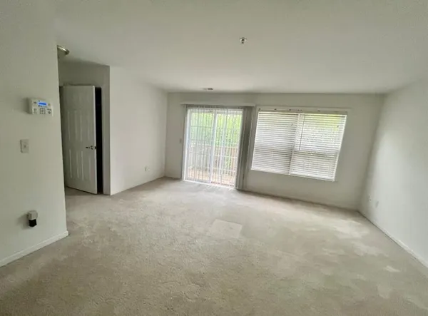 $2,900 | 2835 Barclay Way, Ann Arbor, MI 48105