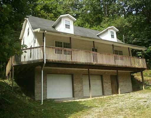 761 Coal River Road St. Albans, WV 25177 - Photo 1 of 8 Exterior Front.