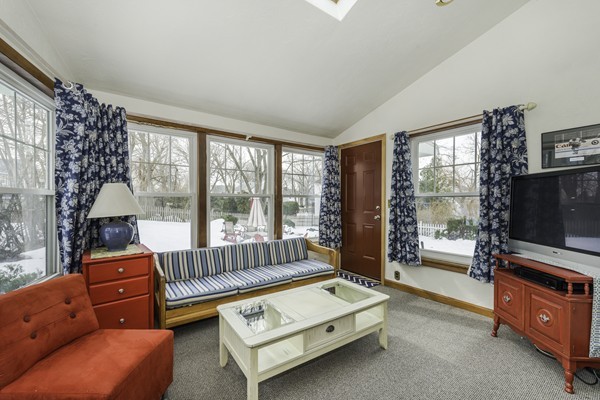 24 Princeton Road Arlington, MA 02474 - Photo 10 of 17 Gallery Image 10
