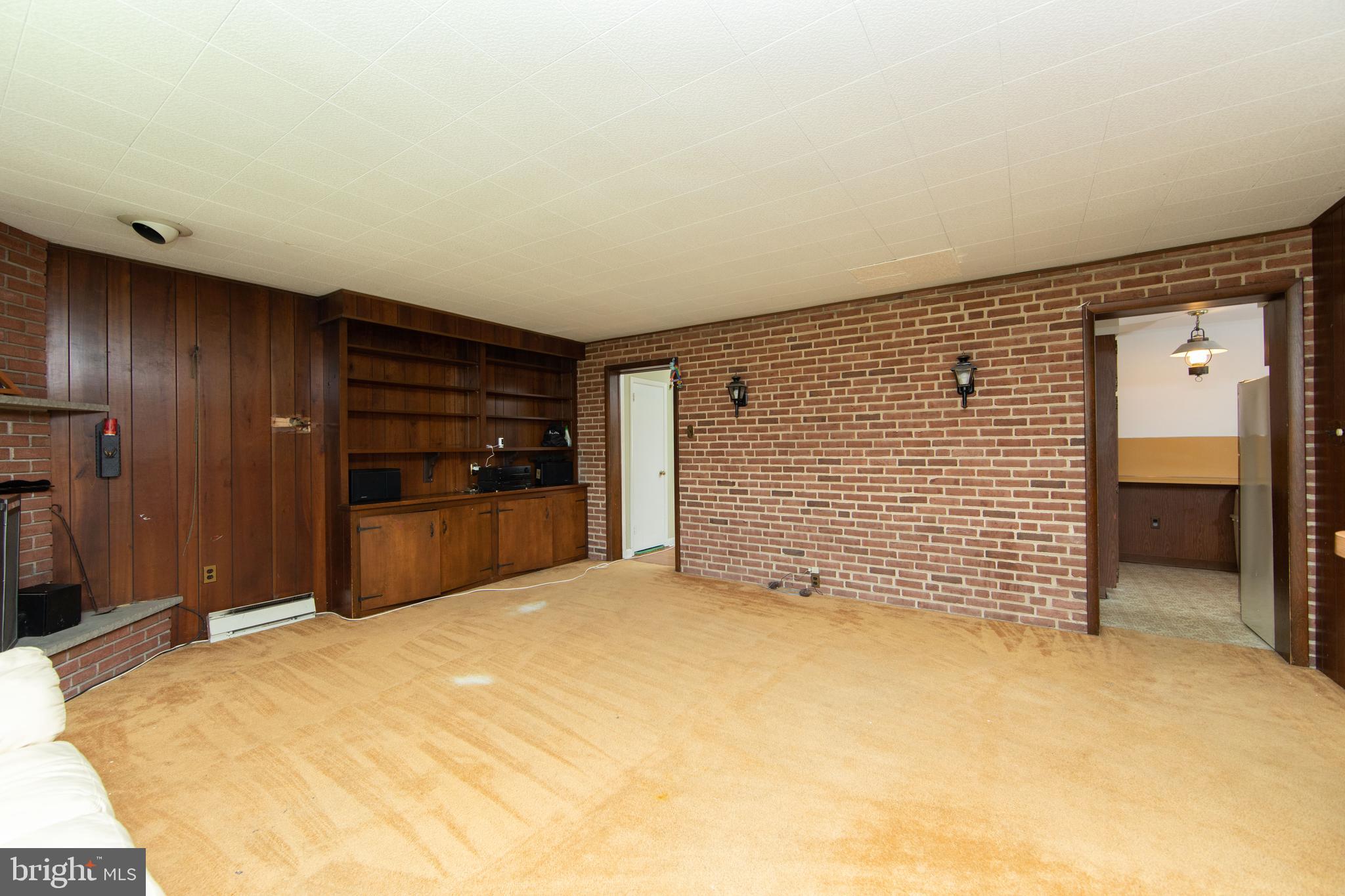 2945 Banner Road Willow Grove, PA 19090 - Photo 15 of 44 Family Room