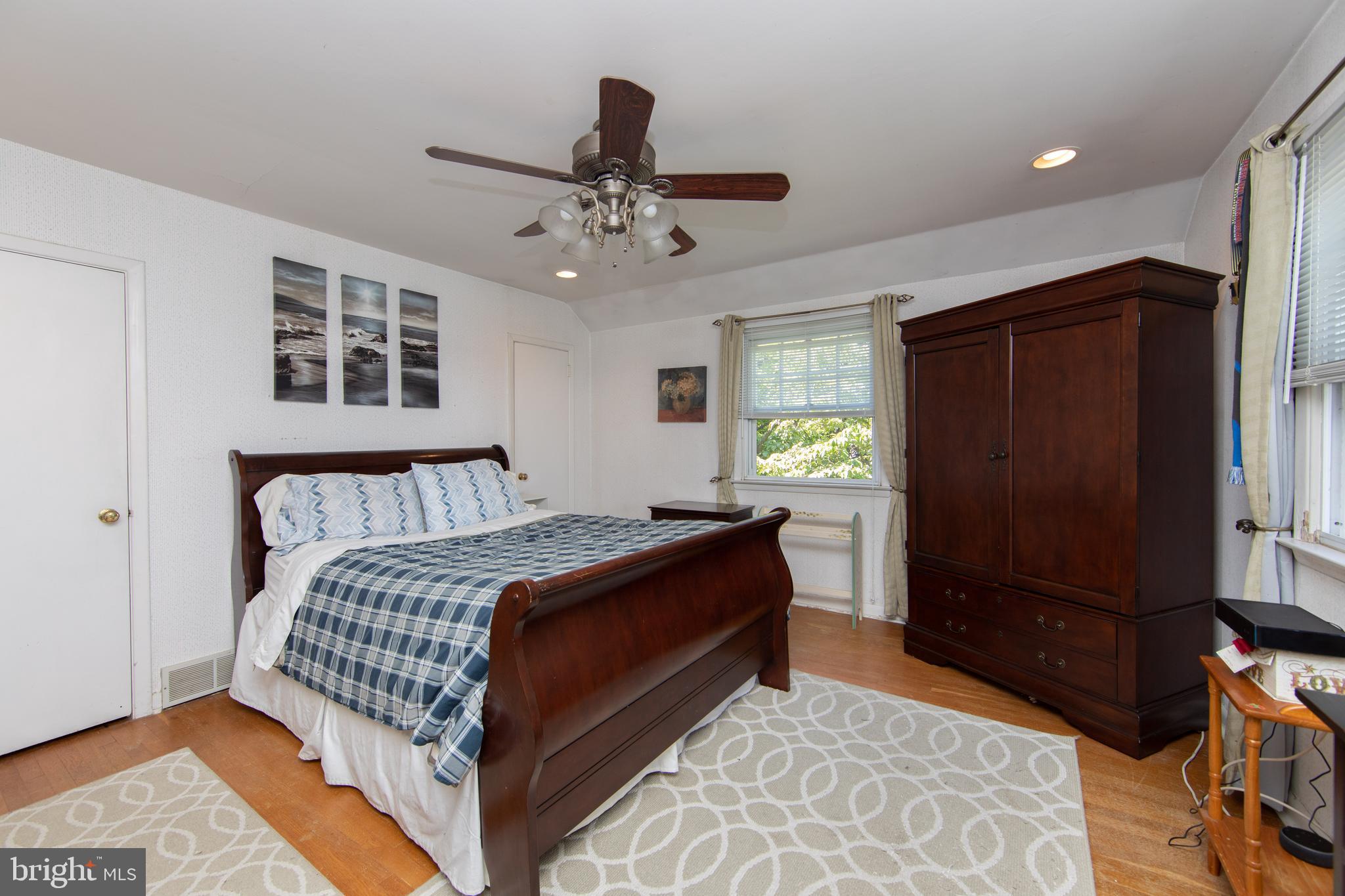 2945 Banner Road Willow Grove, PA 19090 - Photo 21 of 44 Primary bedroom