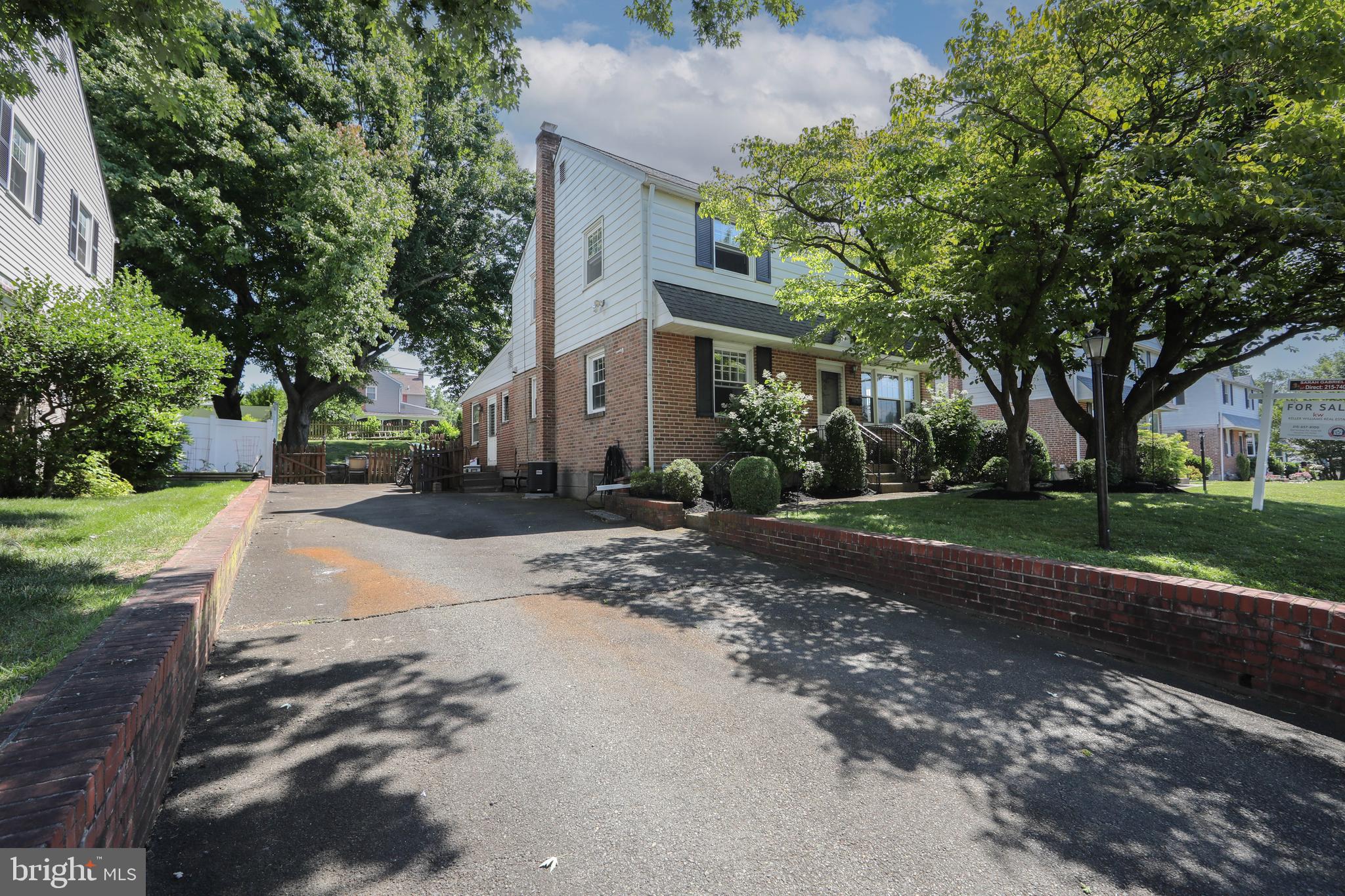 2945 Banner Road Willow Grove, PA 19090 - Photo 37 of 44 Front of home