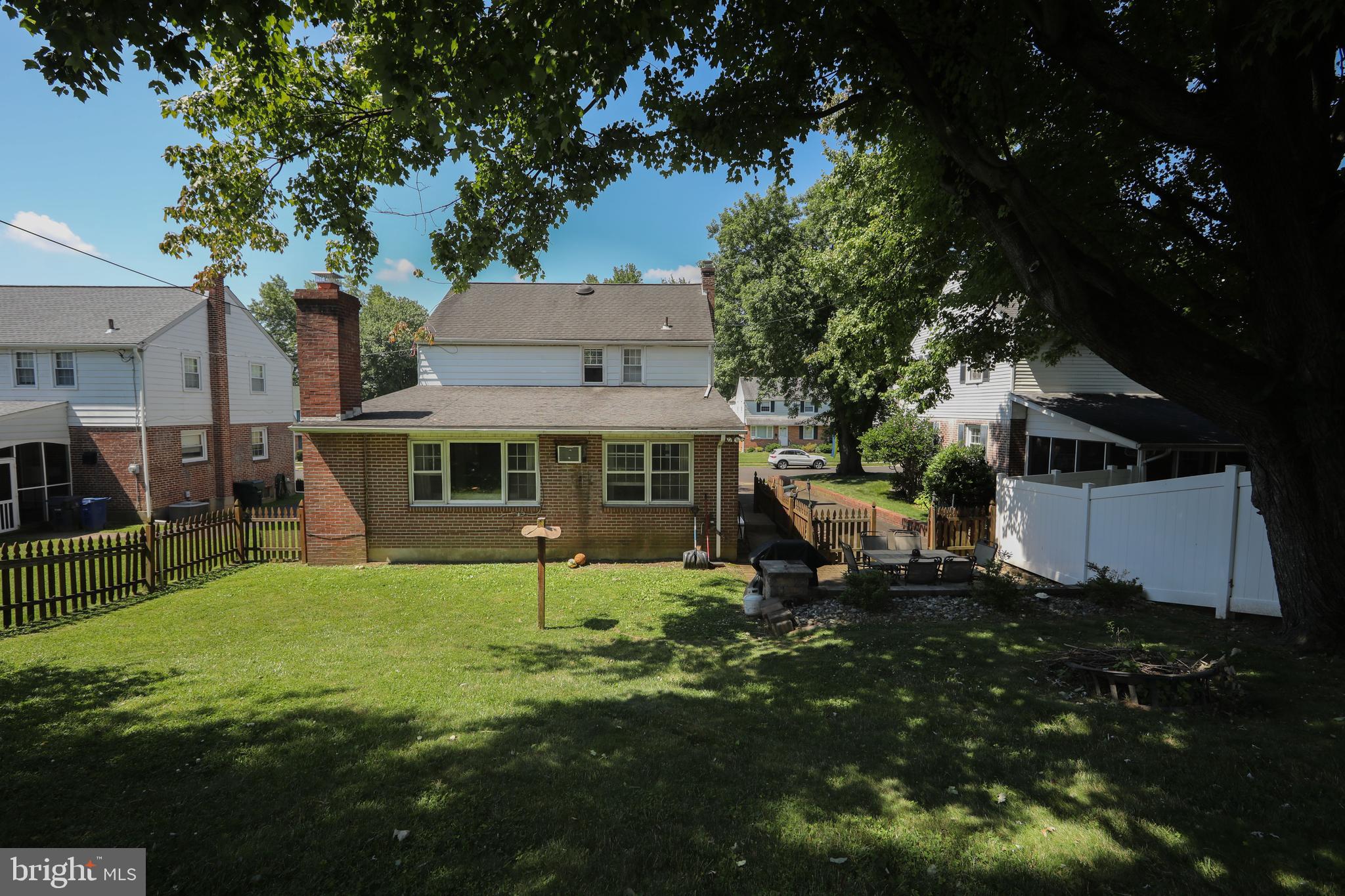 2945 Banner Road Willow Grove, PA 19090 - Photo 40 of 44 Backyard