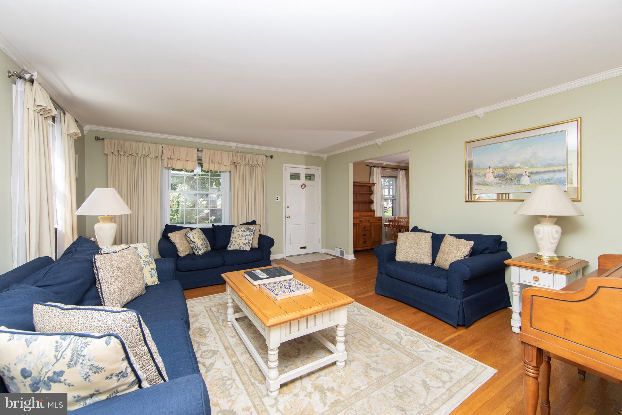 2945 Banner Road Willow Grove, PA 19090 - Photo 4 of 44 Living room