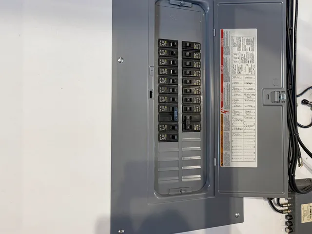 $419,900 | 163 Warren Street, Laconia, NH 03246