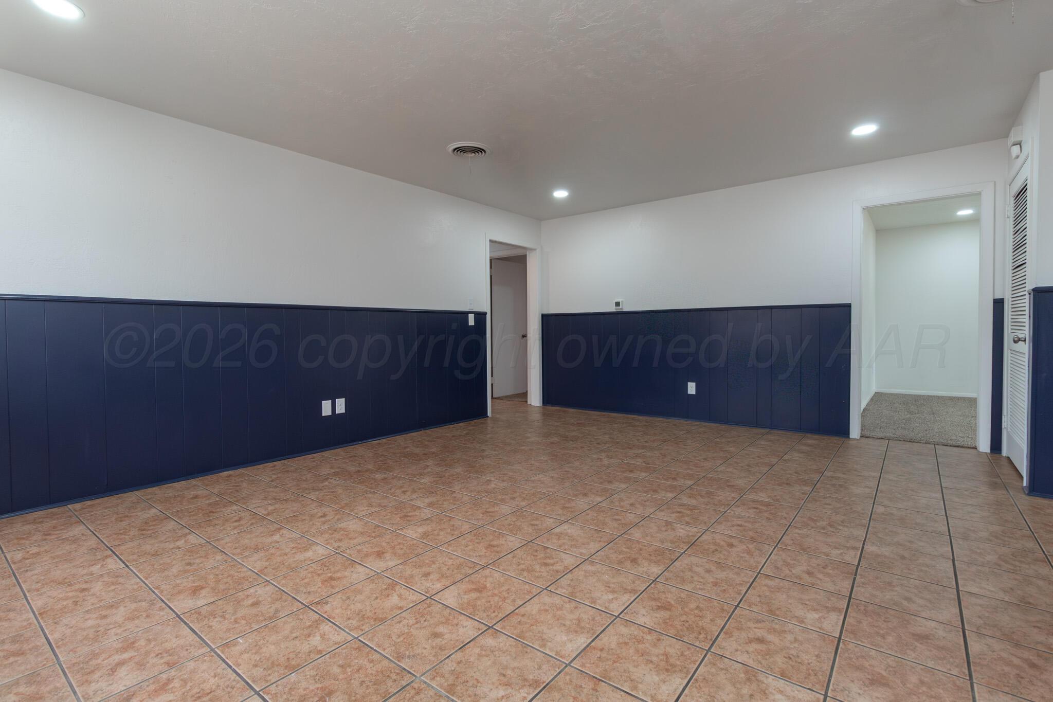 4216 Southwest 38th Avenue Amarillo, TX 79109 - Photo 9 of 19 a view of an empty room