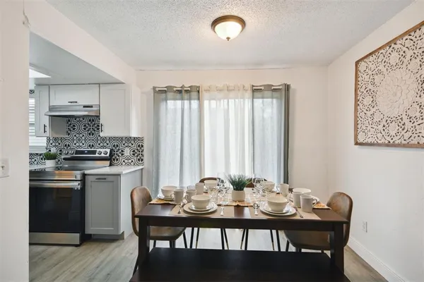 $1,600 | 1024 Manor Drive, Unit B, Orlando, FL 32807