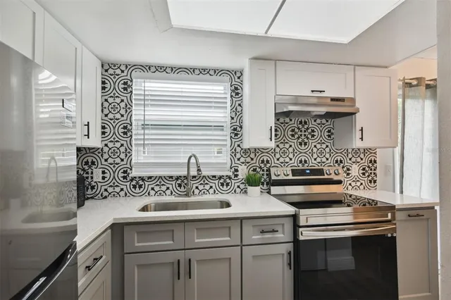 $1,600 | 1024 Manor Drive, Unit B, Orlando, FL 32807