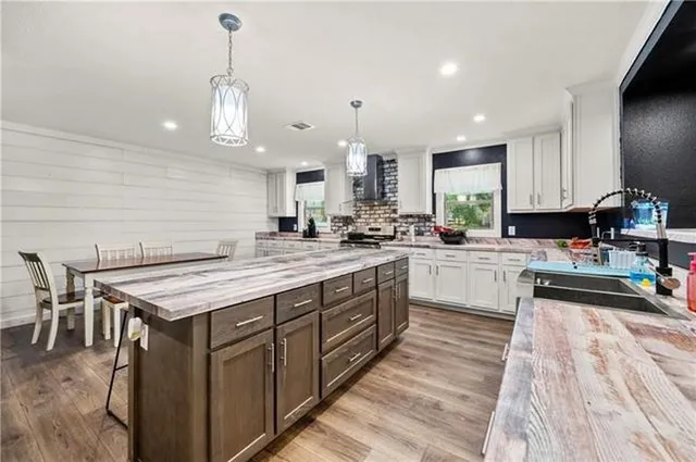 $224,900 | 152 A East Oneal Road, Deville, LA 71328