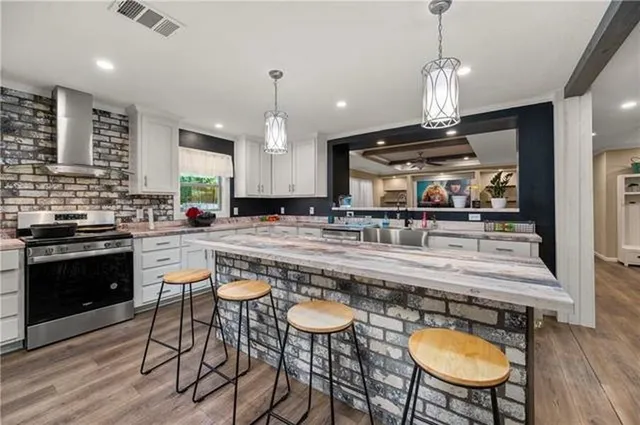 $224,900 | 152 A East Oneal Road, Deville, LA 71328