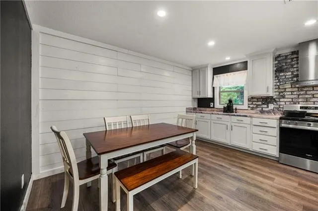 $224,900 | 152 A East Oneal Road, Deville, LA 71328