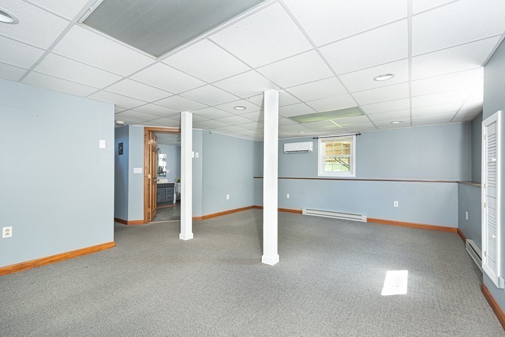 75 Wedgewood Road Worcester, MA 01602 - Photo 28 of 34 Gallery Image 28