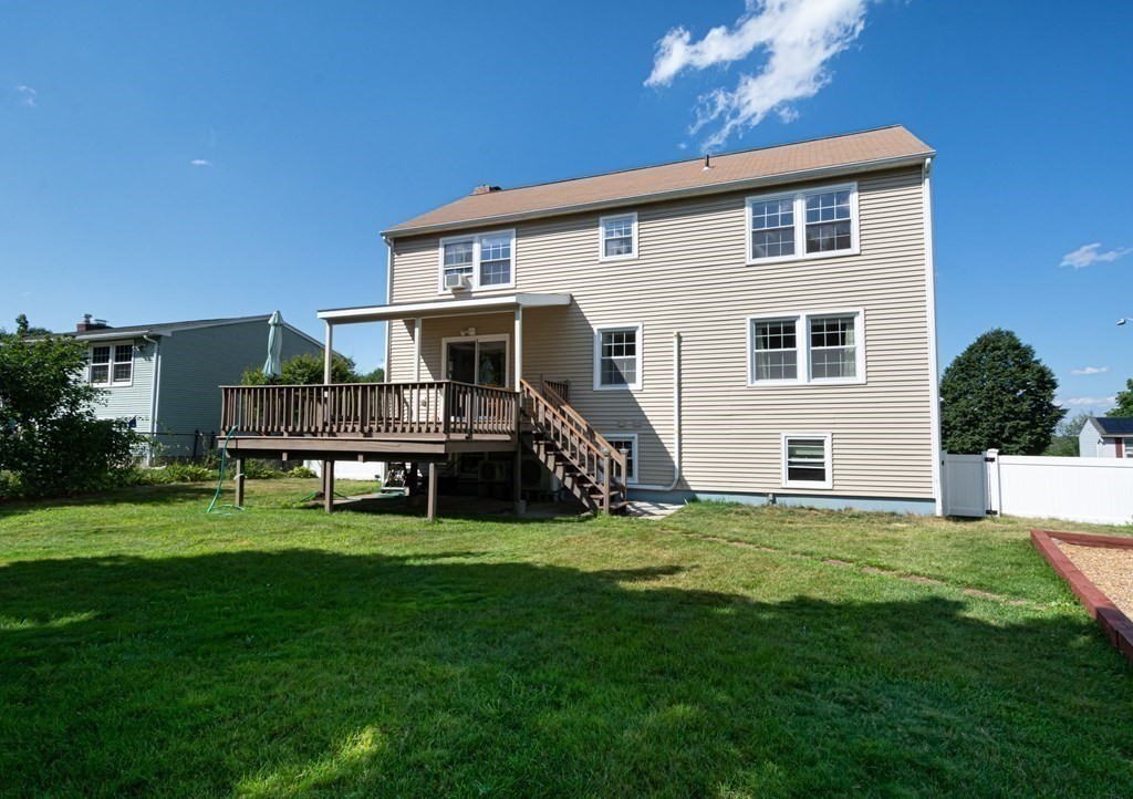 75 Wedgewood Road Worcester, MA 01602 - Photo 31 of 34 Gallery Image 31