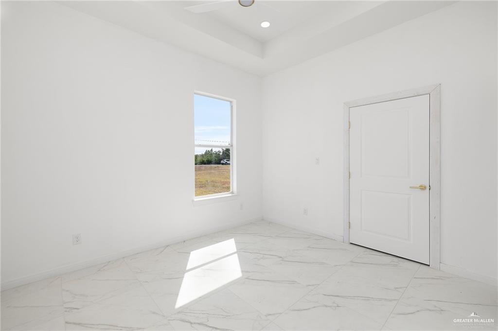 954 South Milanos Road Weslaco, TX 78596 - Photo 15 of 19