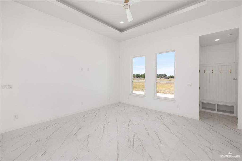 954 South Milanos Road Weslaco, TX 78596 - Photo 9 of 19