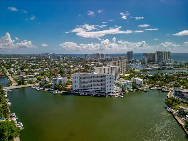 $395,000 | 401 Southeast 25th Avenue, Unit 605, Fort Lauderdale, FL 33301