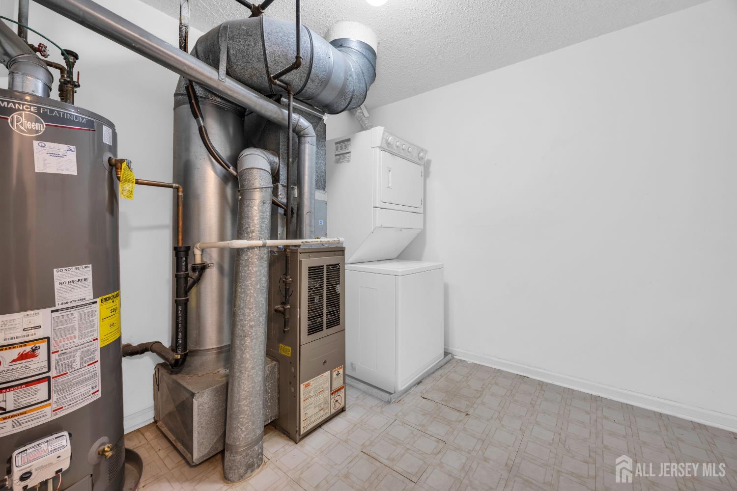 187 Prestwick Way Edison, NJ 08820 - Photo 4 of 23 a view of storage and utility room