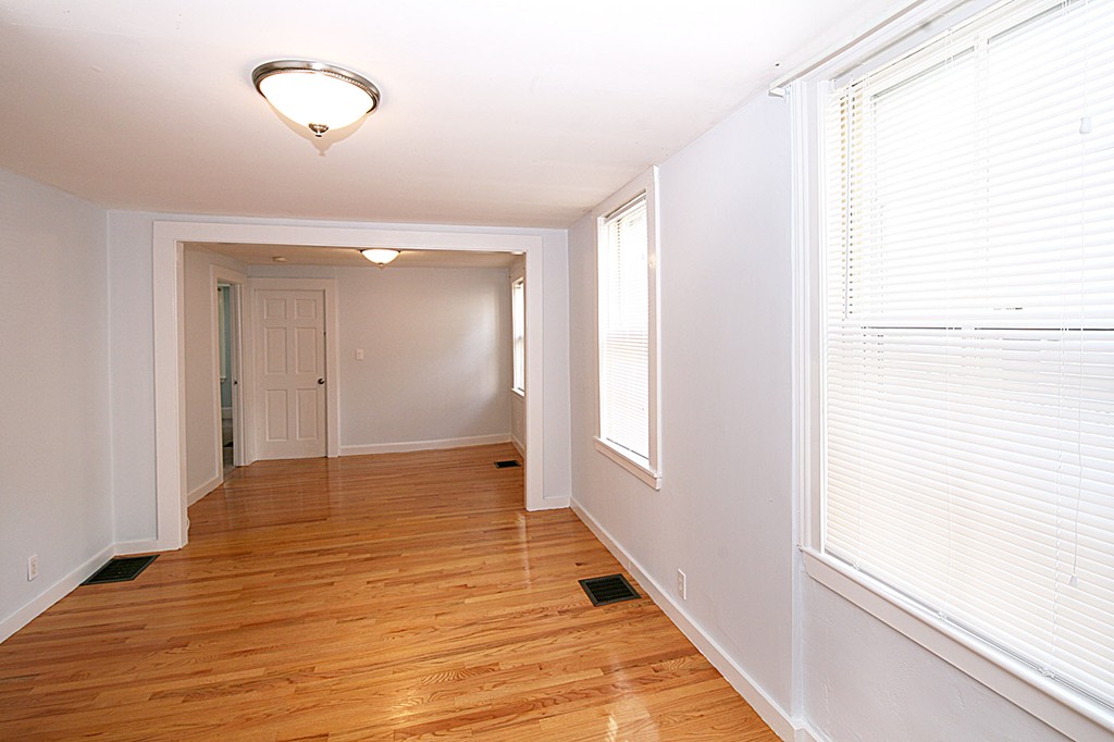 27 Turner Street, Unit 1 Salem, MA 01970 - Photo 12 of 20