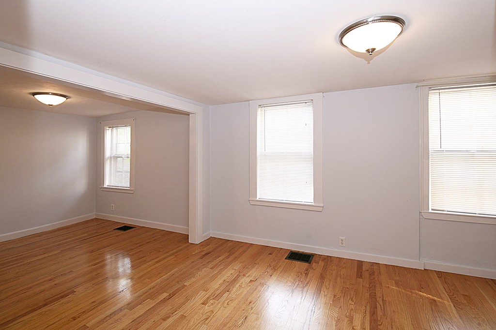 27 Turner Street, Unit 1 Salem, MA 01970 - Photo 13 of 20