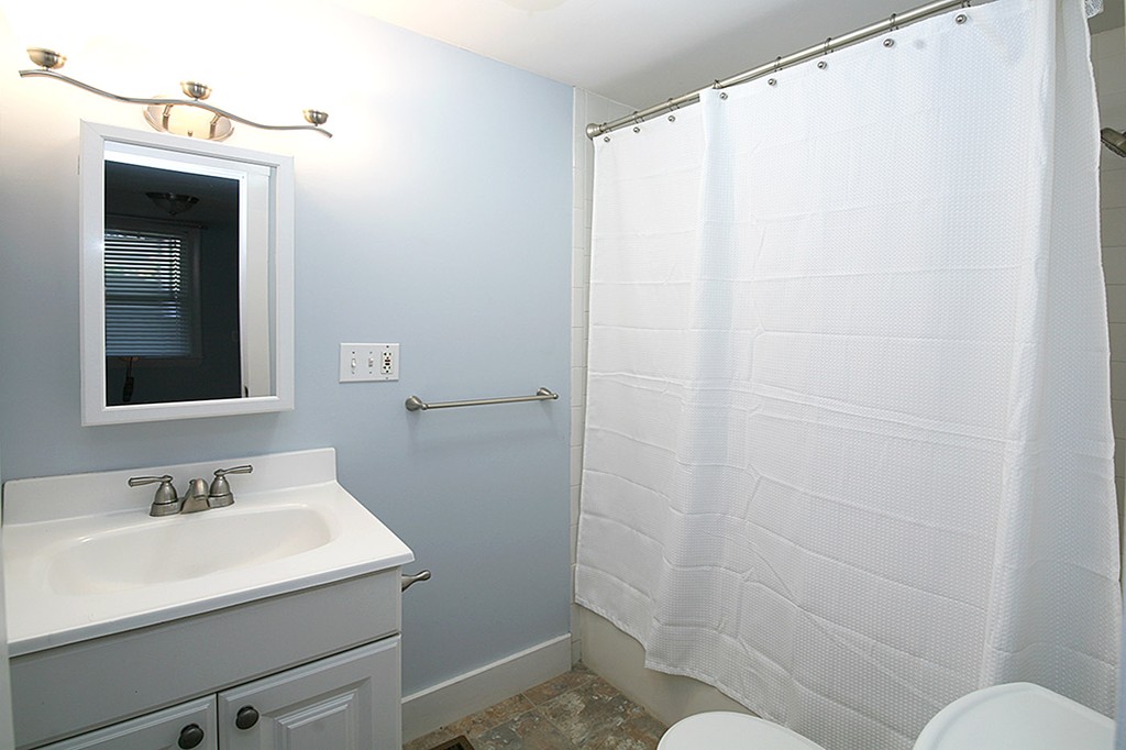 27 Turner Street, Unit 1 Salem, MA 01970 - Photo 18 of 20