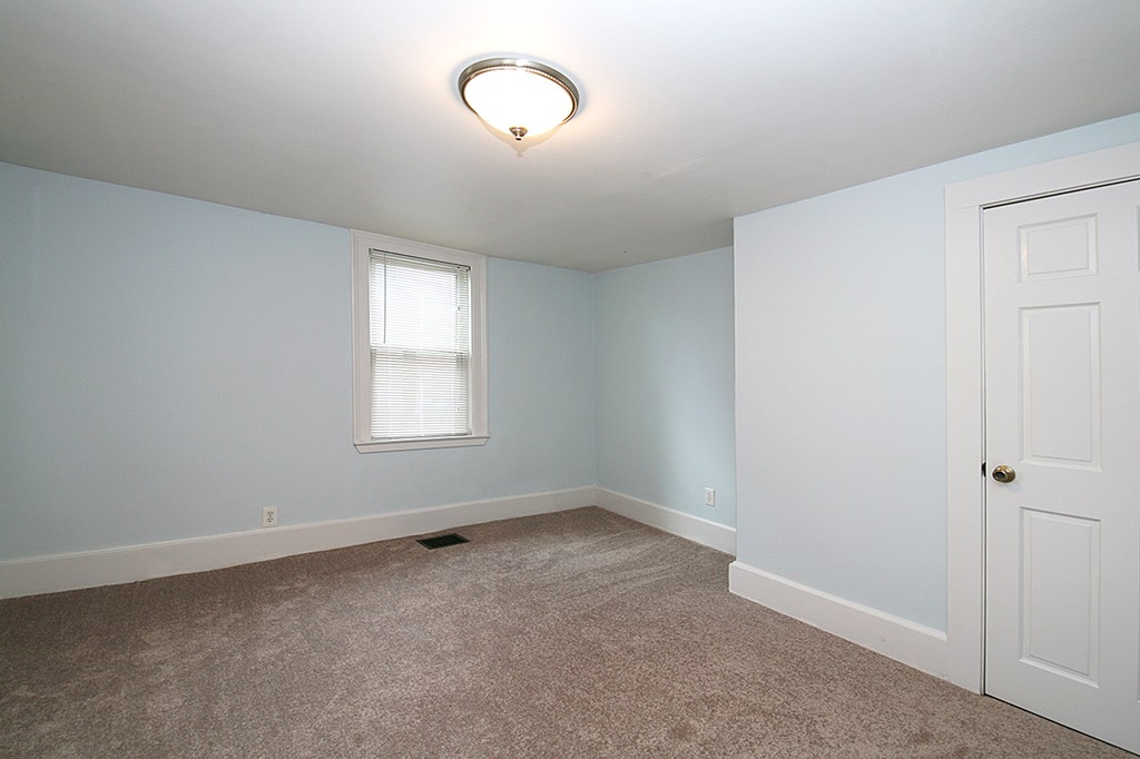 27 Turner Street, Unit 1 Salem, MA 01970 - Photo 19 of 20