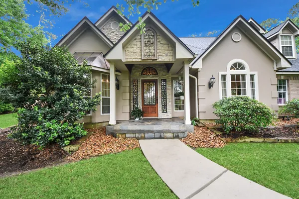 $1,200,000 | 10435 Crestwater Circle, Magnolia, TX 77354