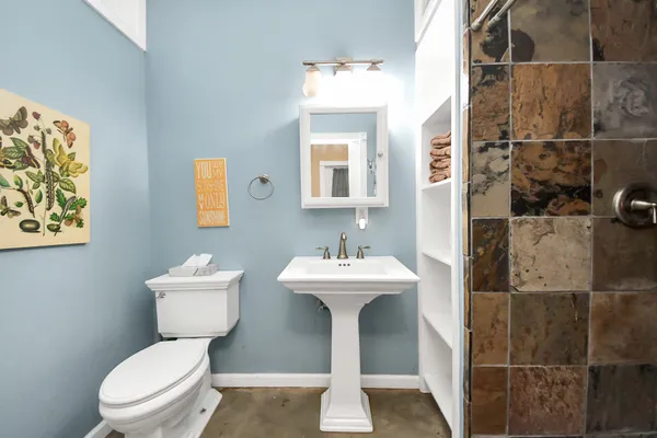 $1,200,000 | 10435 Crestwater Circle, Magnolia, TX 77354