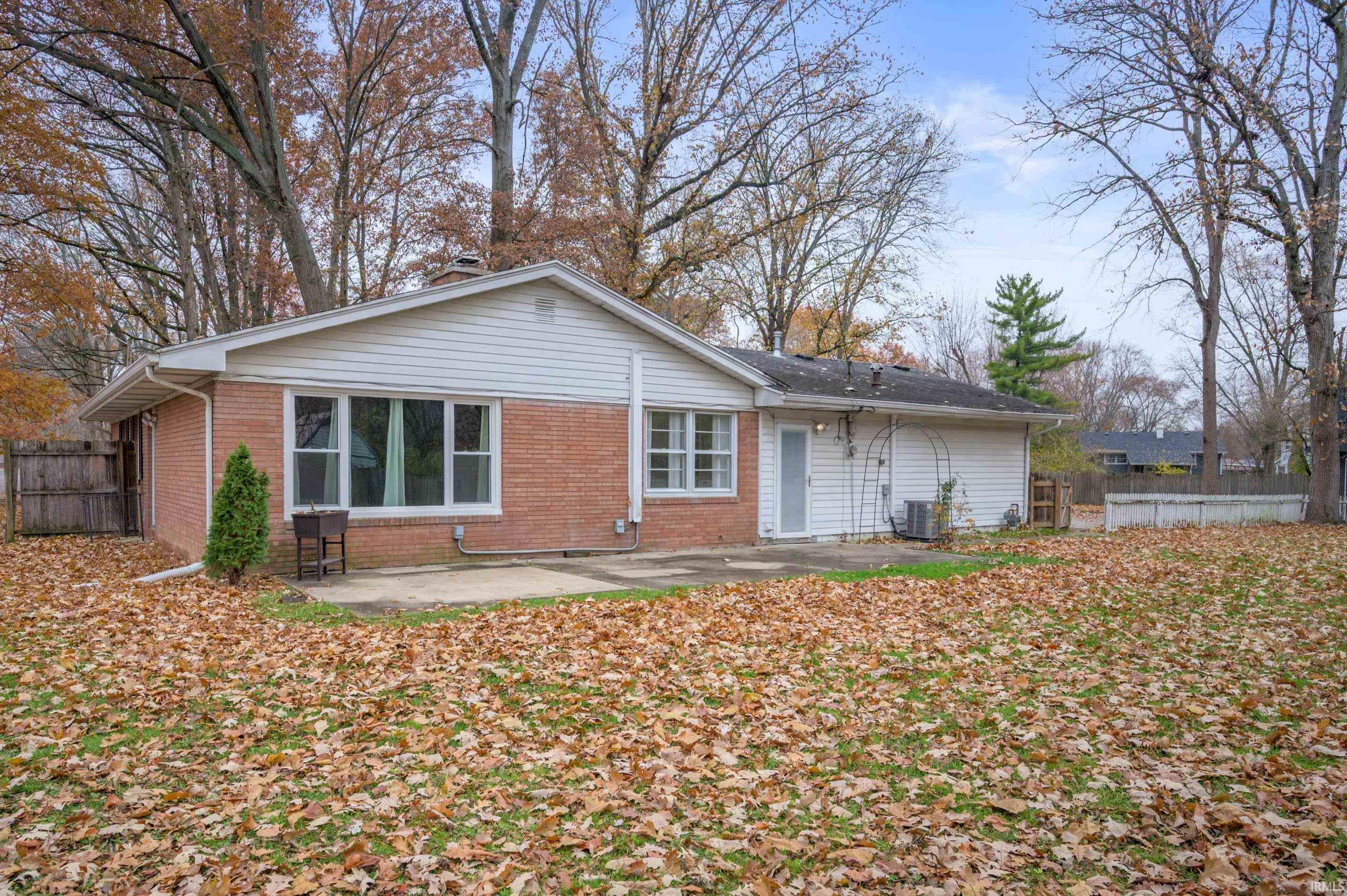1224 Greendale Road Anderson, IN 46011 - Photo 17 of 20 Gallery Image 17