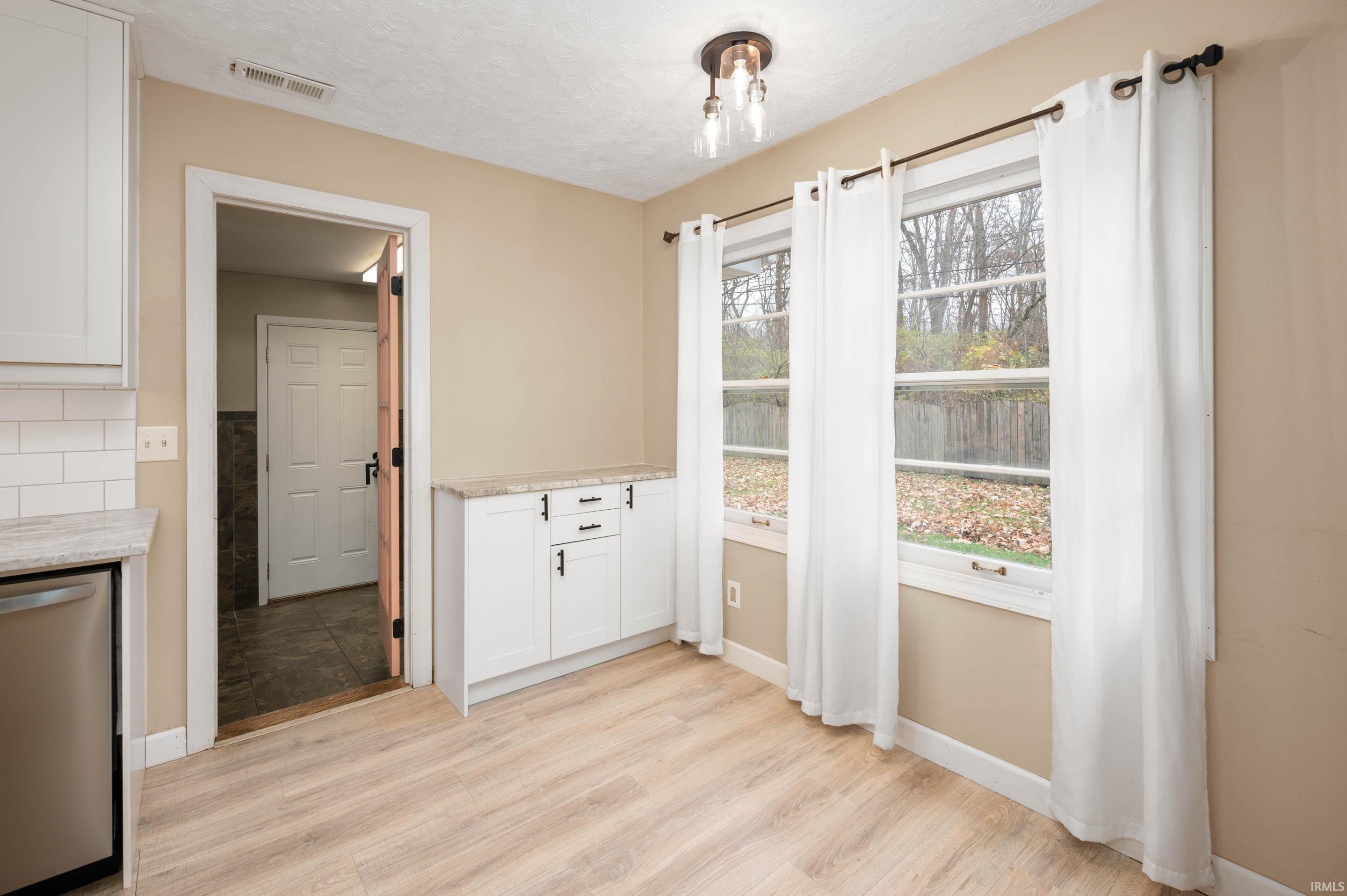 1224 Greendale Road Anderson, IN 46011 - Photo 8 of 20 Gallery Image 8