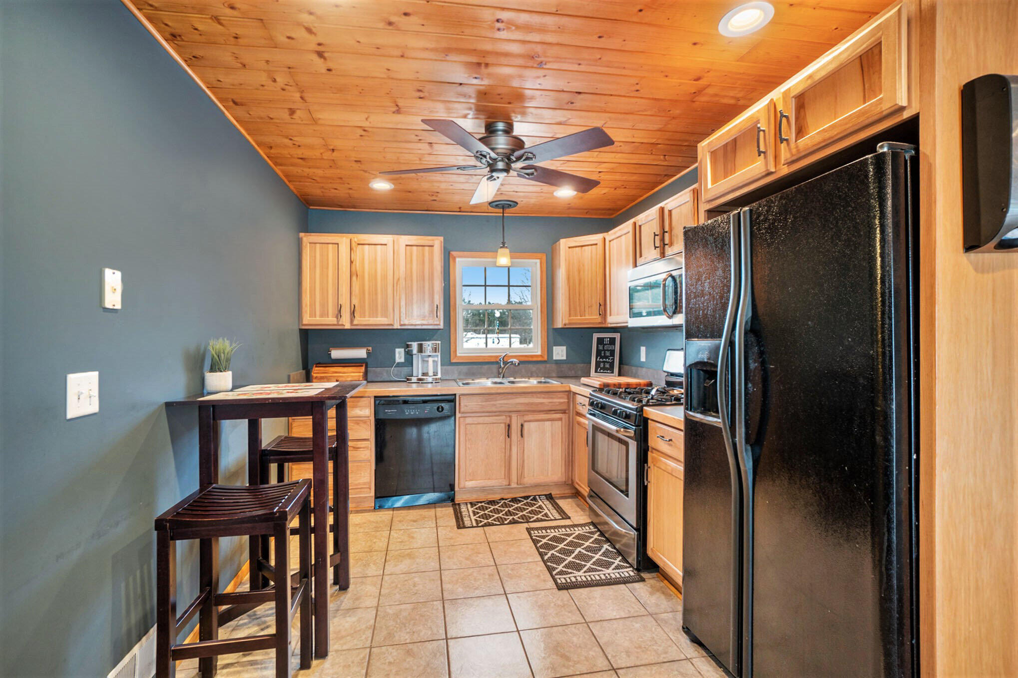 6039 Morris Lake Road Mears, MI 49436 - Photo 11 of 41 009_dsc09049