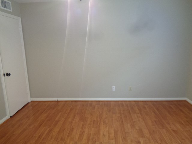 2225 Mimosa Drive, Unit 4 Houston, TX 77019 - Photo 10 of 14