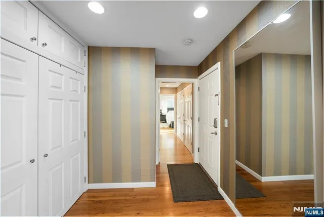 $860,000 | 320-322 Dixon Avenue, Paterson, NJ 07501