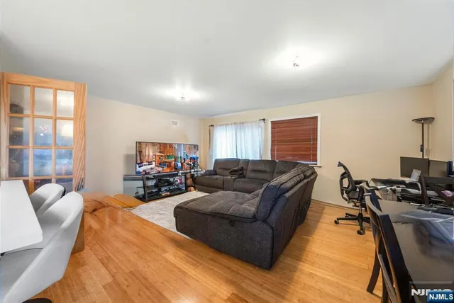 $860,000 | 320-322 Dixon Avenue, Paterson, NJ 07501