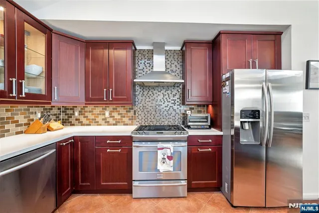 $860,000 | 320-322 Dixon Avenue, Paterson, NJ 07501