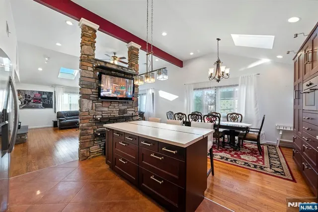 $860,000 | 320-322 Dixon Avenue, Paterson, NJ 07501