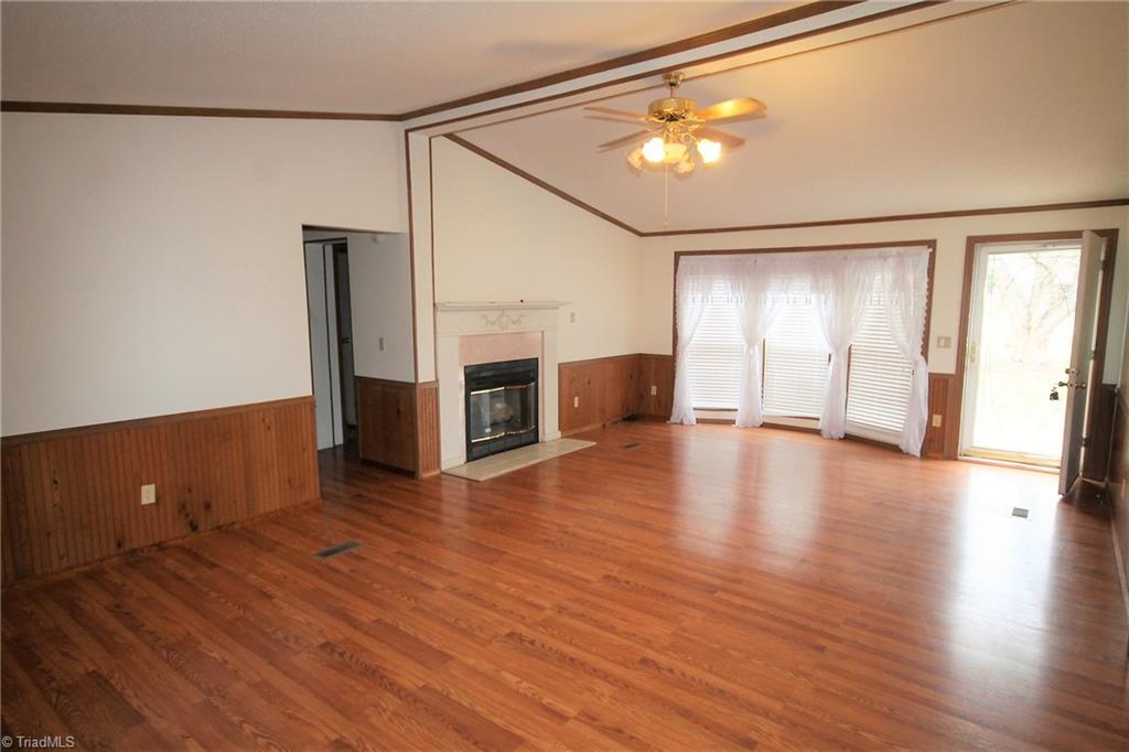 328 Strawberry Road Reidsville, NC 27320 - Photo 2 of 23 Gallery Image 2