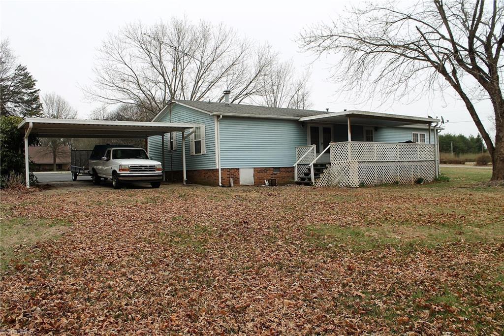 328 Strawberry Road Reidsville, NC 27320 - Photo 18 of 23 Gallery Image 18