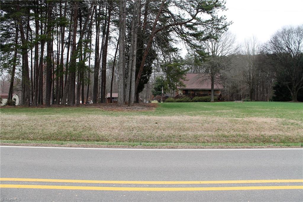 328 Strawberry Road Reidsville, NC 27320 - Photo 21 of 23 Gallery Image 21