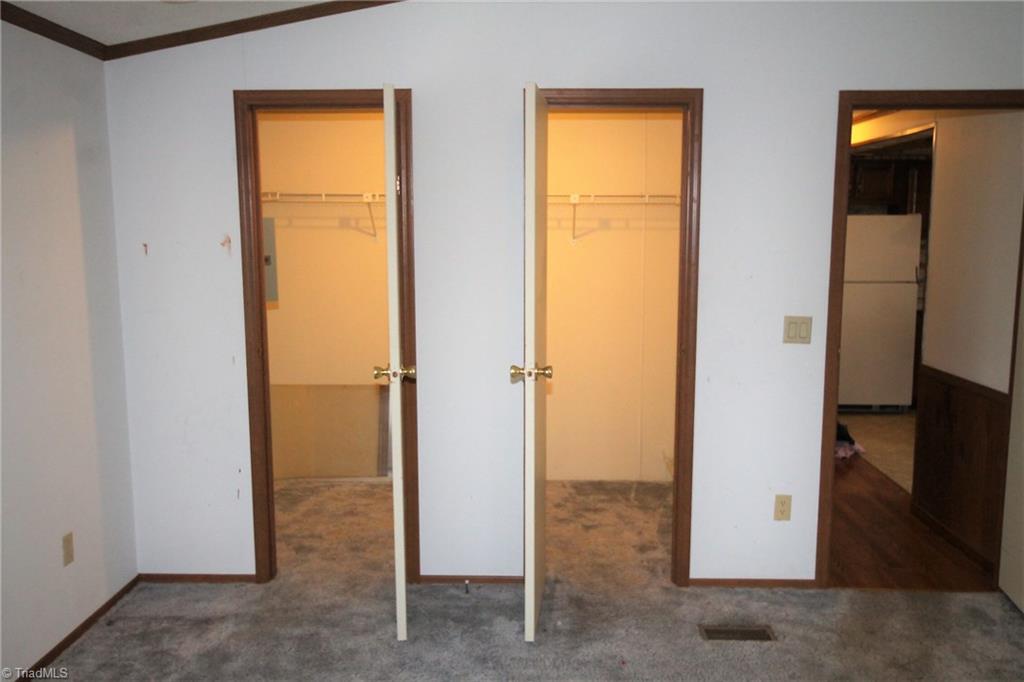 328 Strawberry Road Reidsville, NC 27320 - Photo 7 of 23 Gallery Image 7