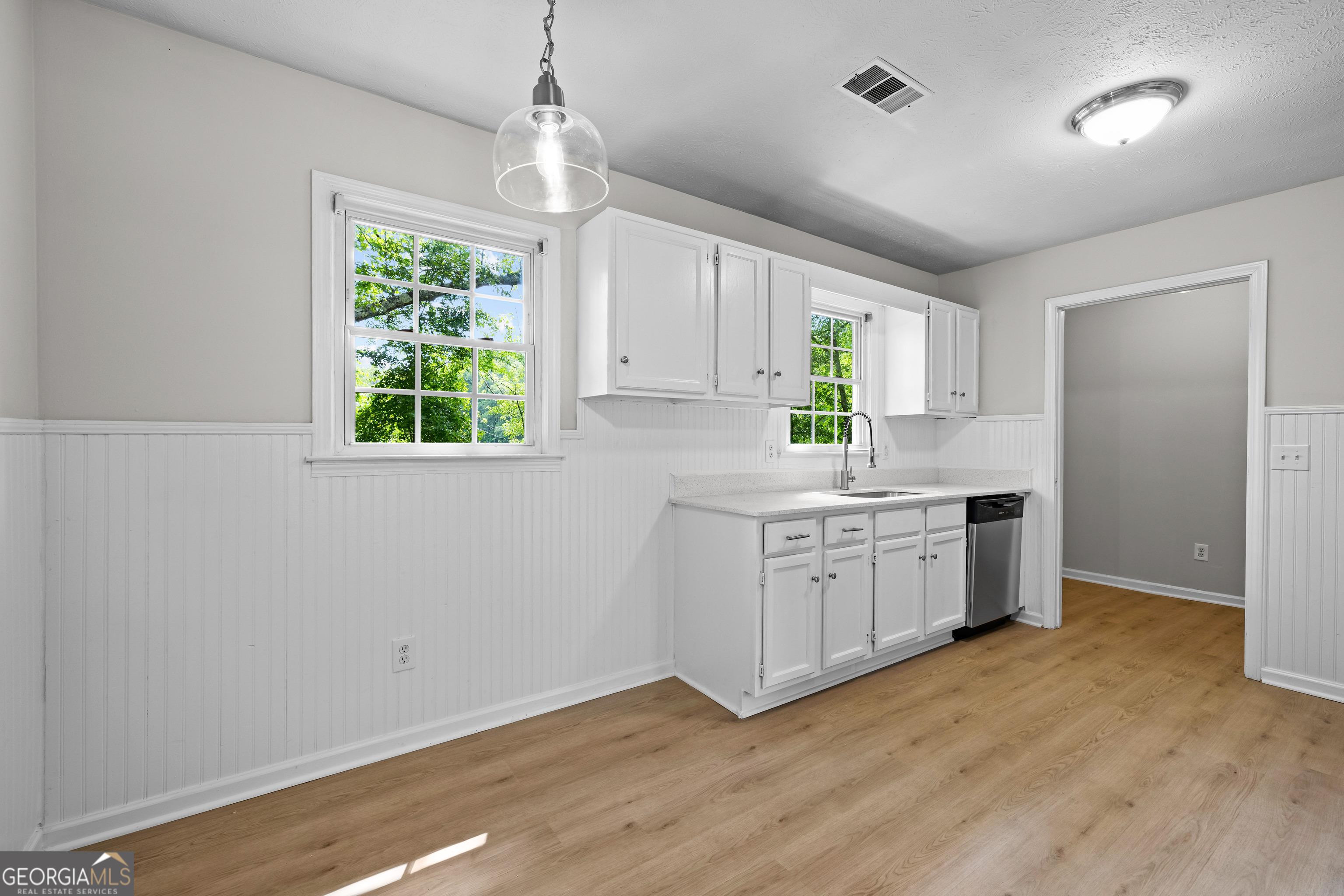 379 Wynn Road Newnan, GA 30263 - Photo 10 of 35