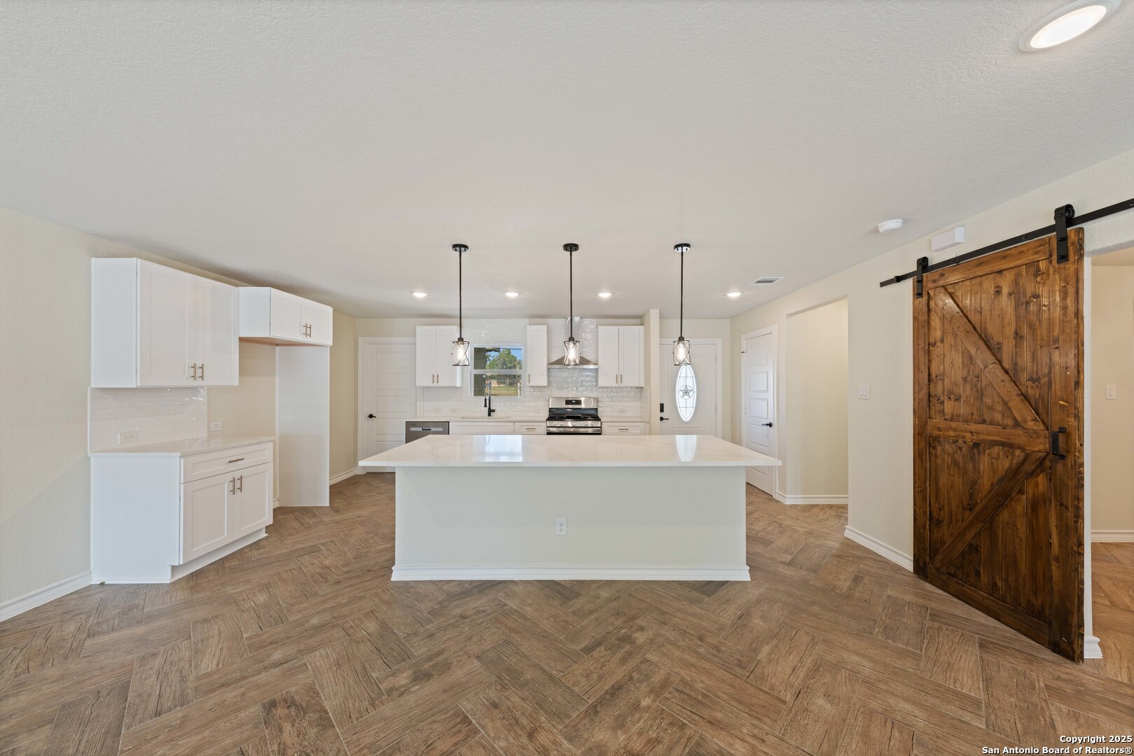 246 Sprucewood Lane San Antonio, TX 78216 - Photo 2 of 42 a view of a kitchen with appliances and cabinets