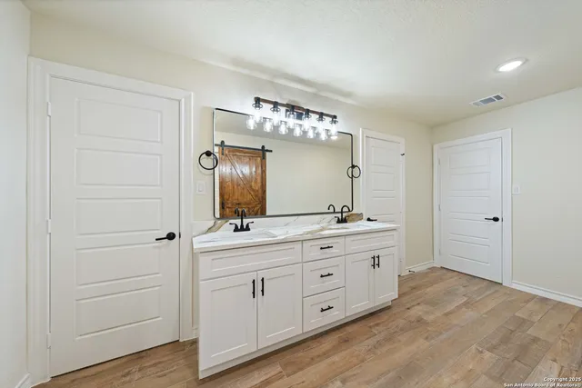 $470,000 | 246 Sprucewood Lane, San Antonio, TX 78216