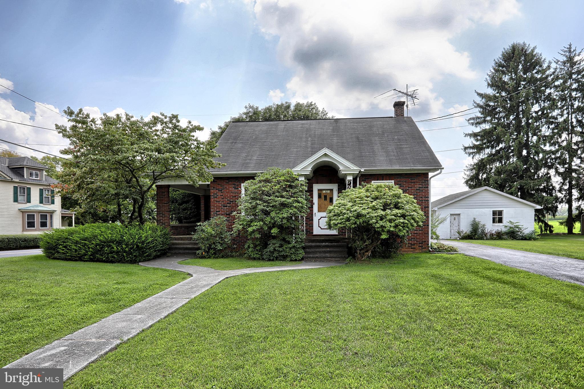 1321 Birch Road Lebanon, PA 17042 - Photo 6 of 31 Gallery Image 6